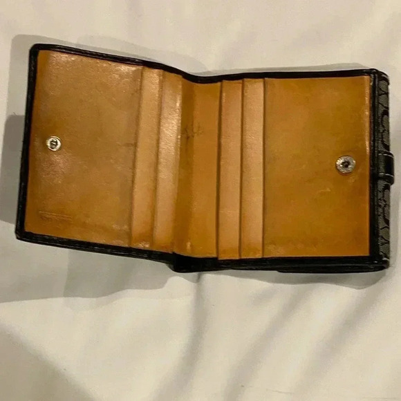 Coach signature bi-fold wallet - Picture 5 of 6